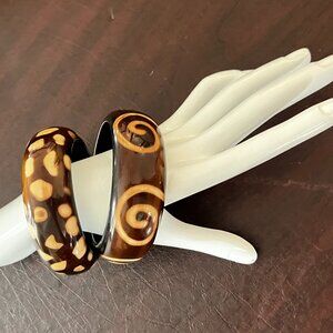 VTG Brown/White Spotted Abstract Print Acrylic Chunk  Bangle Bracelet SET